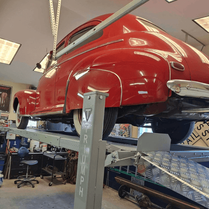 Triumph NSS 8 X1, 8,000lb Vehicle Storage Lift (Delivery via Residential Lift Gate Service)